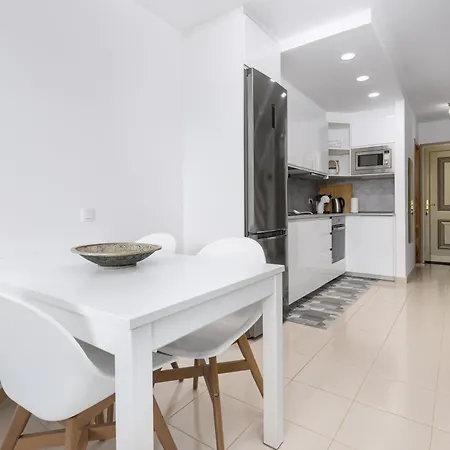 Home2book Chill Terrace In Costa 公寓